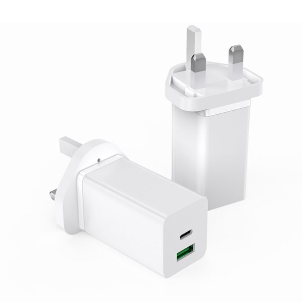 65W GaN Charger PD 3.0 USB C Wall Charger with US/UK/EU Plug Charger 3 Port Fast Charger For iPhone 13 Pro Max/13 Pro/13/13 Mini - Image 2